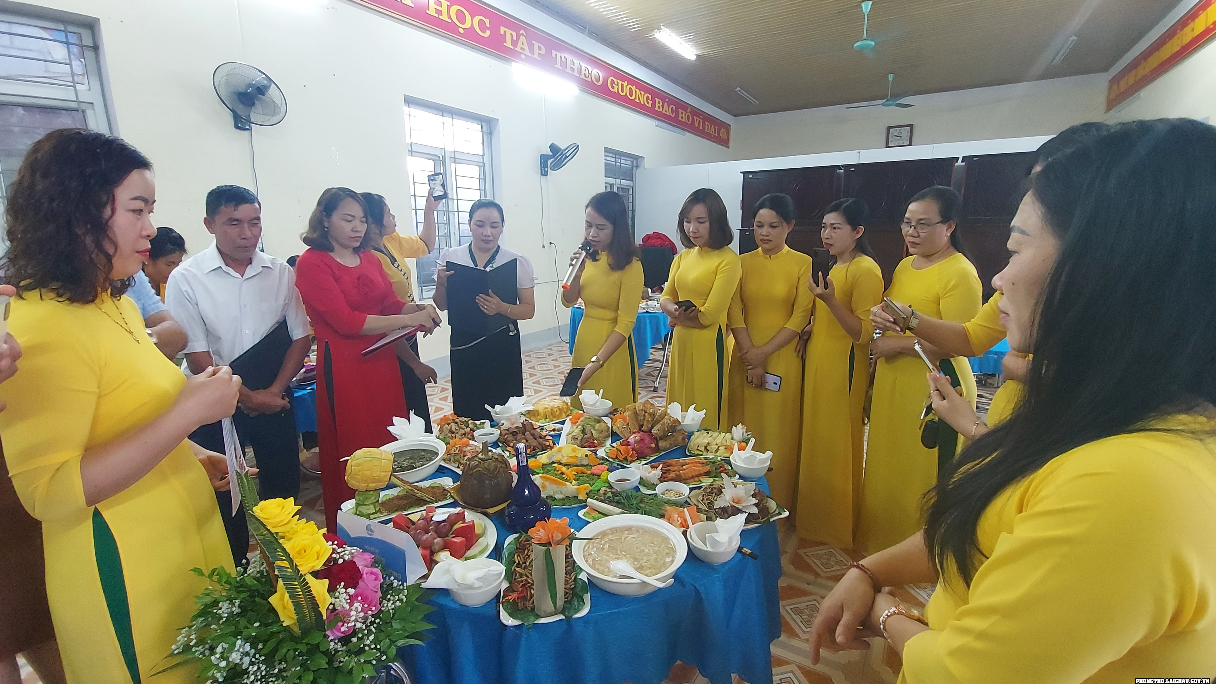 Hội thi nấu ăn chào mừng kỷ niệm ngày thành lập Hội Liên hiệp Phụ nữ Việt Nam