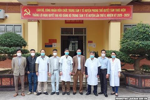 Trung tâm Y tế huyện Phong Thổ nhận hỗ trợ TEST nhanh Covid-19