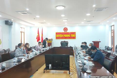 Ban đại diện hội đồng quản trị NHCS XH Phong Thổ họp phiên thứ nhất, năm 2022