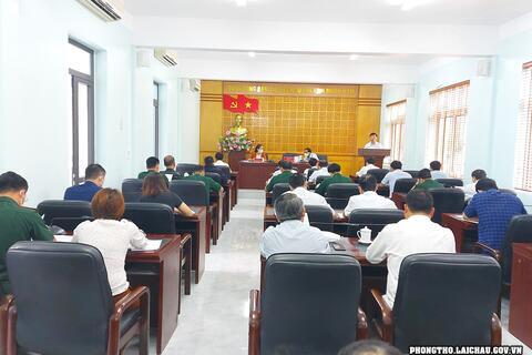 Họp Ban chỉ đạo phòng, chống dịch Covid-19 huyện Phong Thổ