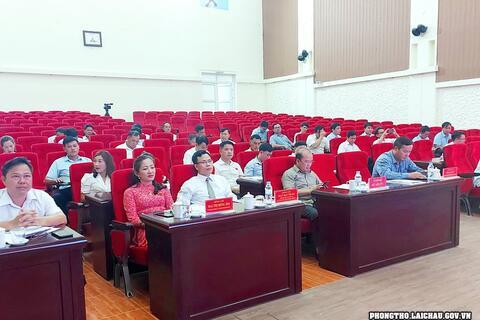 Kỳ họp thứ Tám - HĐND huyện Phong Thổ khóa XXI, nhiệm kỳ 2021-2026