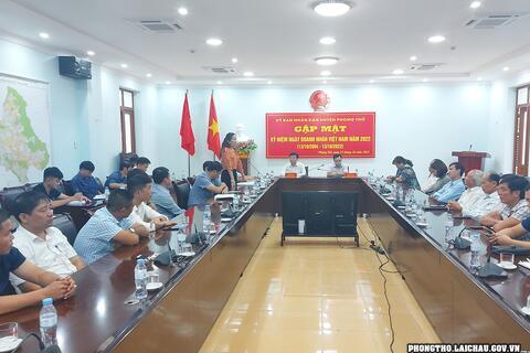 Phong Thổ gặp mặt  kỷ niệm ngày doanh nhân Việt Nam năm 2022