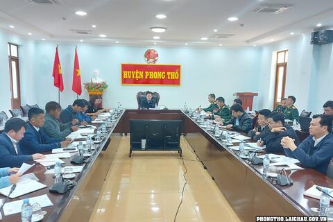 Hội đồng nghĩa vụ quân sự huyện Phong Thổ họp thống nhất việc giao chỉ tiêu, tuyển chọn gọi công dân nhập ngũ năm 2023