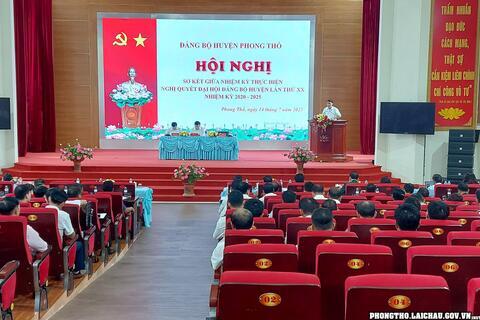 Đảng bộ huyện Phong Thổ sơ kết giữa nhiệm kỳ thực hiện nghị quyết Đại hội Đảng bộ huyện lần thứ XX, nhiệm kỳ 2020 – 2025