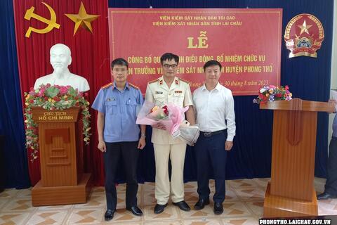 Lễ công bố Quyết định điều động, bổ nhiệm chức vụ Viện trưởng Viện KSND huyện Phong Thổ