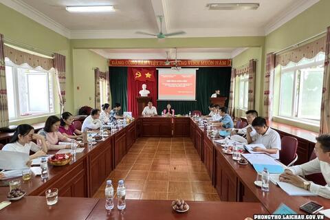 Hội thảo "Giải pháp nâng cao thực hiện chính sách xã hội đối với đồng bào dân tộc thiểu số trên địa bàn huyện Phong Thổ, tỉnh Lai Châu"