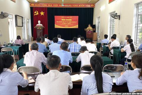 Hội nghị công bố quyết định của Ban Thường vụ huyện ủy Phong Thổ về công tác cán bộ