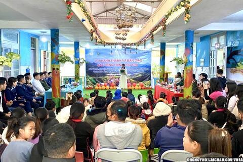 “Thắp sáng tương lai mầm non biên giới”