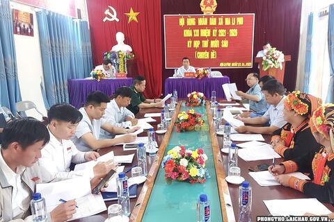 Kỳ họp thứ 16 (Chuyên đề), HĐND xã Ma Li Pho khóa XXI, nhiệm kỳ 2021 - 2026