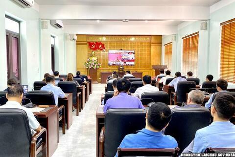 Hội nghị quán triệt, triển khai các văn bản của Trung ương, Tỉnh ủy, Huyện ủy