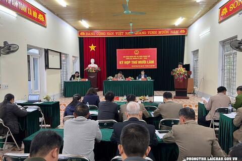 Hội đồng nhân dân thị trấn Phong Thổ tổ chức kỳ họp thứ XV HĐND thị trấn khóa XXI, nhiệm kỳ 2021-2026