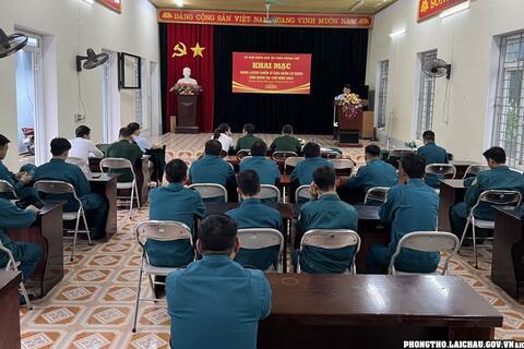 Thị trấn Phong Thổ khai mạc huấn luyện chiến sĩ dân quân cơ động và dân quân tại chỗ năm 2024