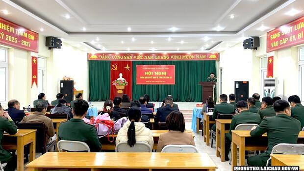 Ban chỉ huy Quân sự huyện Phong Thổ thông báo quyết định về công tác cán bộ