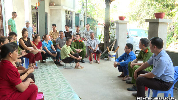 Bản Lang tăng cường tuyên truyền pháp luật cho người dân